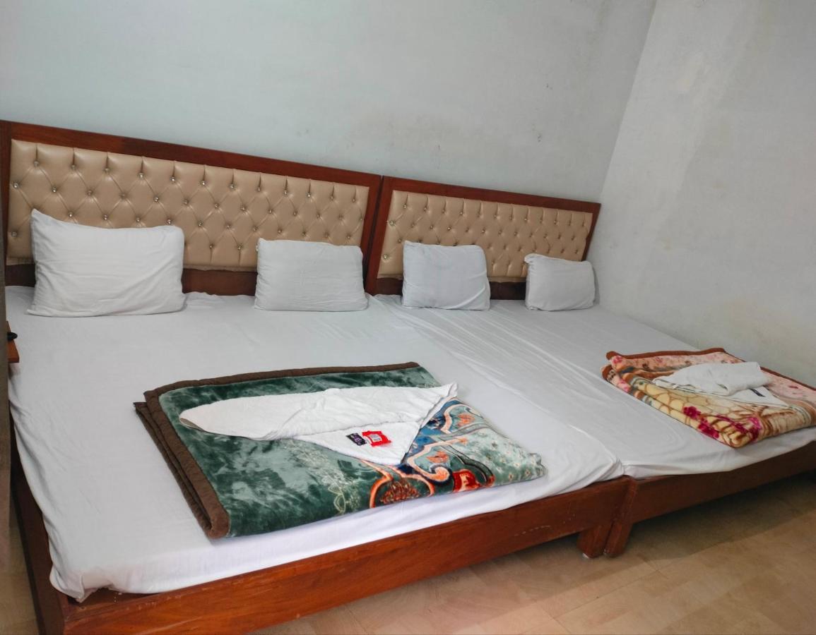 Hotel Studioz Sahastradhara Деградун Екстер'єр фото